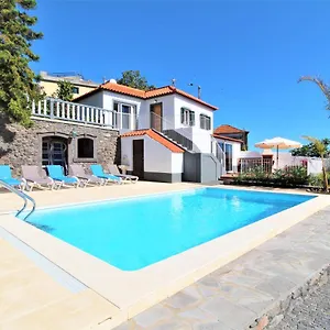 Quinta Tropical , Arco da Calheta (Madeira) Portugal