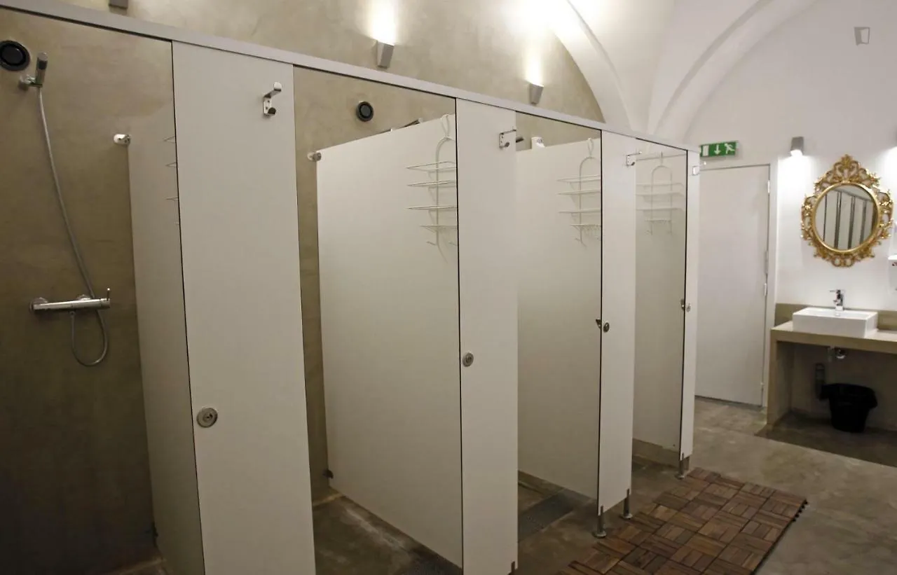 Lost Inn Lisbon Hostel 0*,  Portugal