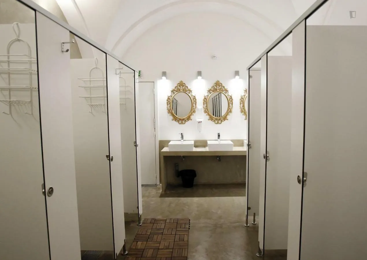 Lost Inn Lisbon Hostel
